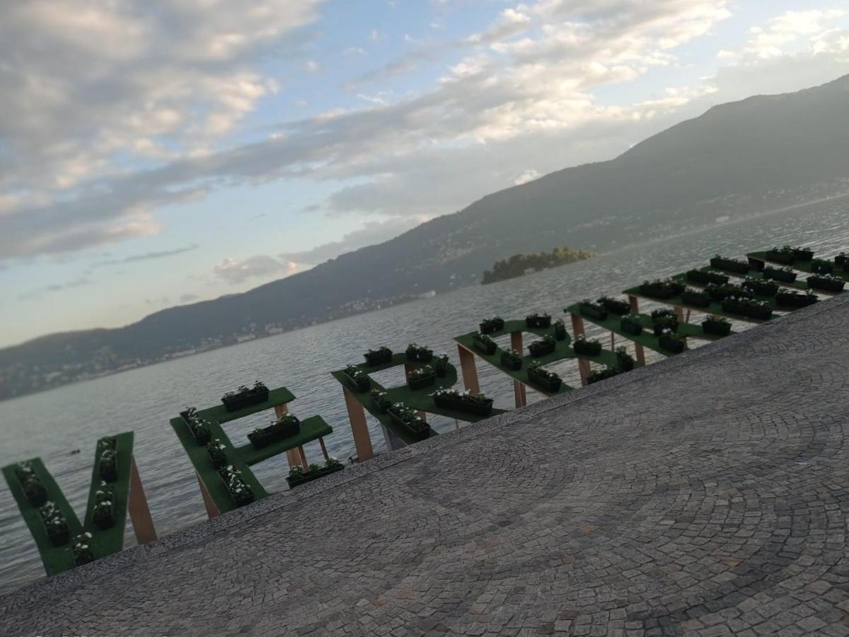 Tra La Stazione E Il Lago Apartman Verbania Kültér fotó