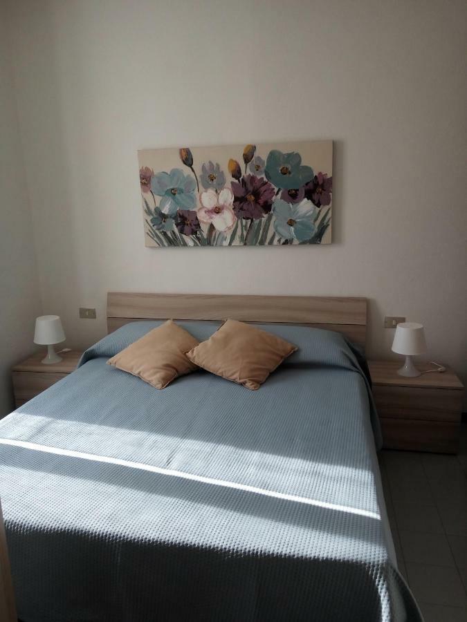 Tra La Stazione E Il Lago Apartman Verbania Kültér fotó