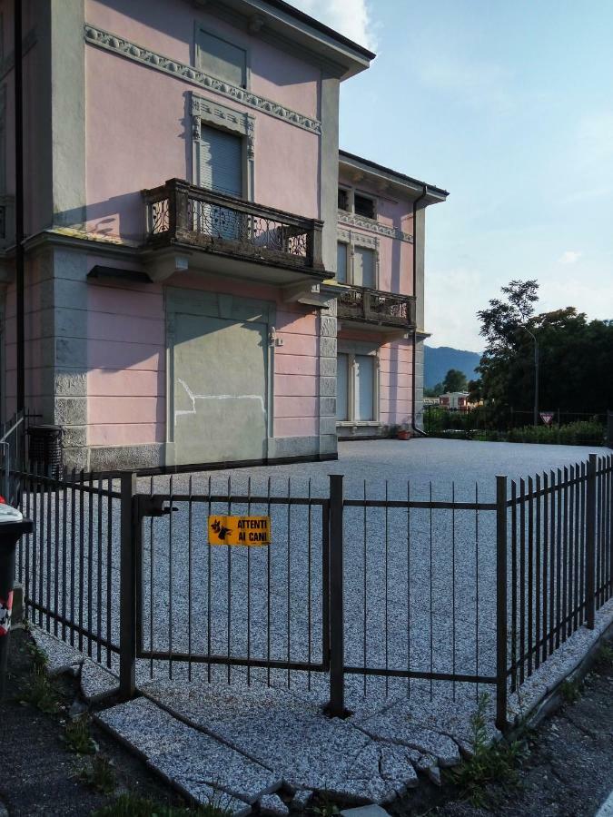 Tra La Stazione E Il Lago Apartman Verbania Kültér fotó